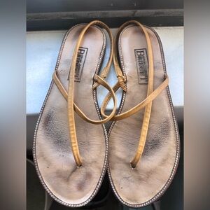 Bridget Handcrafted Women's Brown Thong Sandals